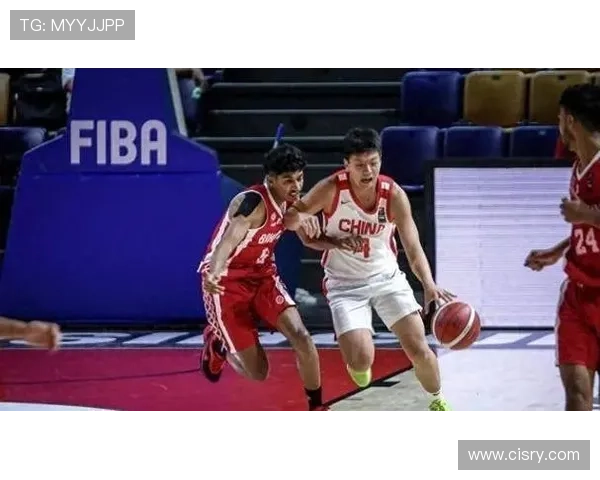 中国男篮逆转胜日本晋级亚洲杯决赛，核心球员状态火热表现引关注