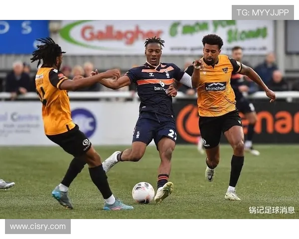 奥尔德姆足球俱乐部宣布新主帅任命并计划未来发展战略