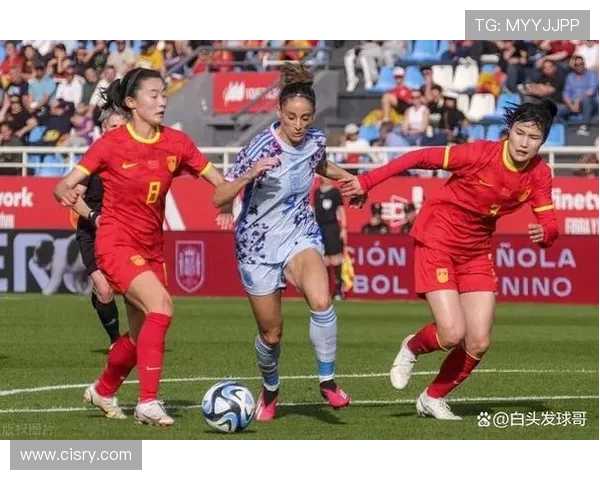 中国女足激战世界杯晋级八强创历史 新星表现抢眼成焦点