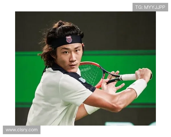 张之臻再创中国网球历史强势晋级世界巡回赛八强震惊国际网坛