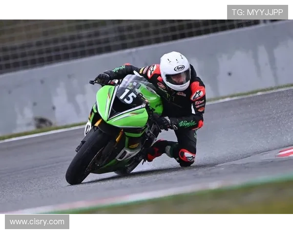 摩托车大奖赛最新动态：新赛季规则调整引发车手和车队热议