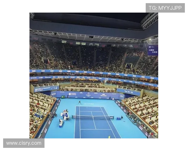 网球赛季新篇章开启 球员们为全球观众带来精彩对决 网球赛季新篇章开启 球员们为全球观众带来精彩对决