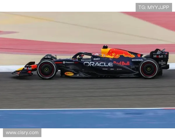 F1赛季最新动态：红牛团队创新策略助力维斯塔潘再创佳绩