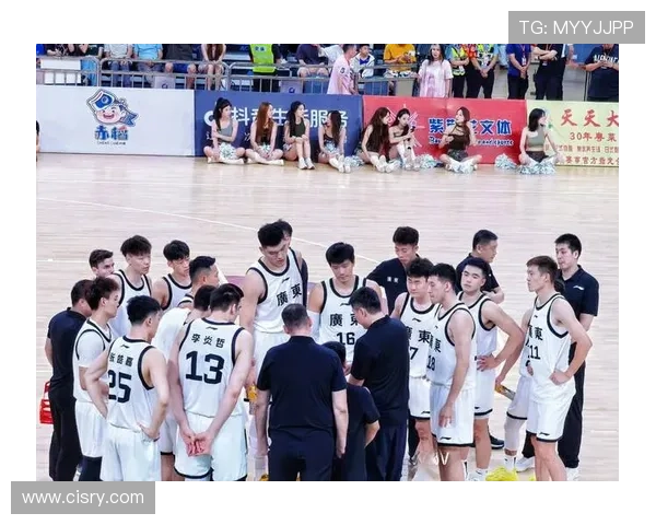 NBA焦点大战再掀高潮多支劲旅竞逐季后赛席位全力冲刺激烈对决