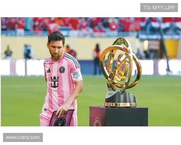 梅西加盟美国国际迈阿密球队 引发全球足坛震动与热议