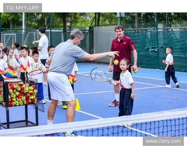 2025年网球大师赛：世界排名前十选手激战正酣，赛事亮点抢先看