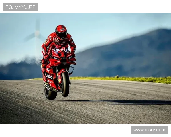 MotoGP赛季风云再起新规则与车手竞争引爆全球关注 MotoGP赛季风云再起新规则与车手竞争引爆全球关注