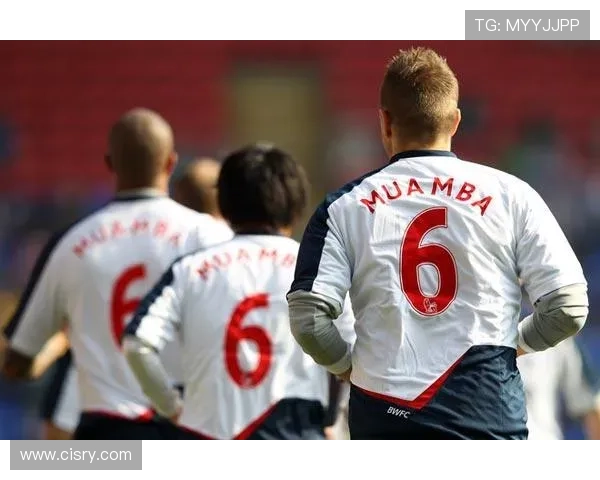 博尔顿俱乐部新赛季重建提速战绩回暖引发球迷期待未来走向成焦点