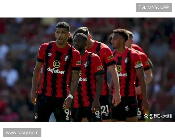 欧洲足坛巨变引发转会市场连锁反应及球队重建趋势深度解析报道